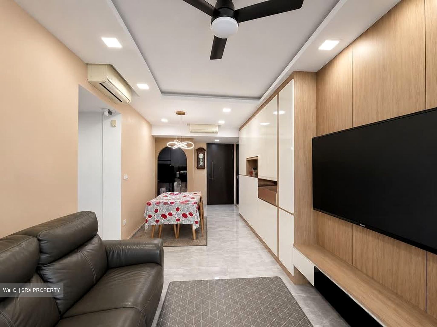 The Brownstone (D27), Condominium #565044701